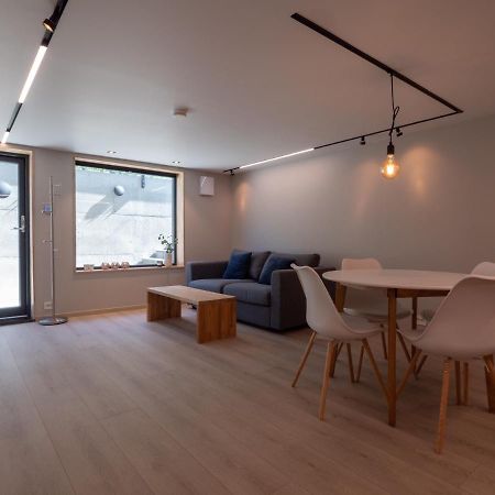 Tastefull And Modern Apartment With Parking Tromsø Eksteriør bilde