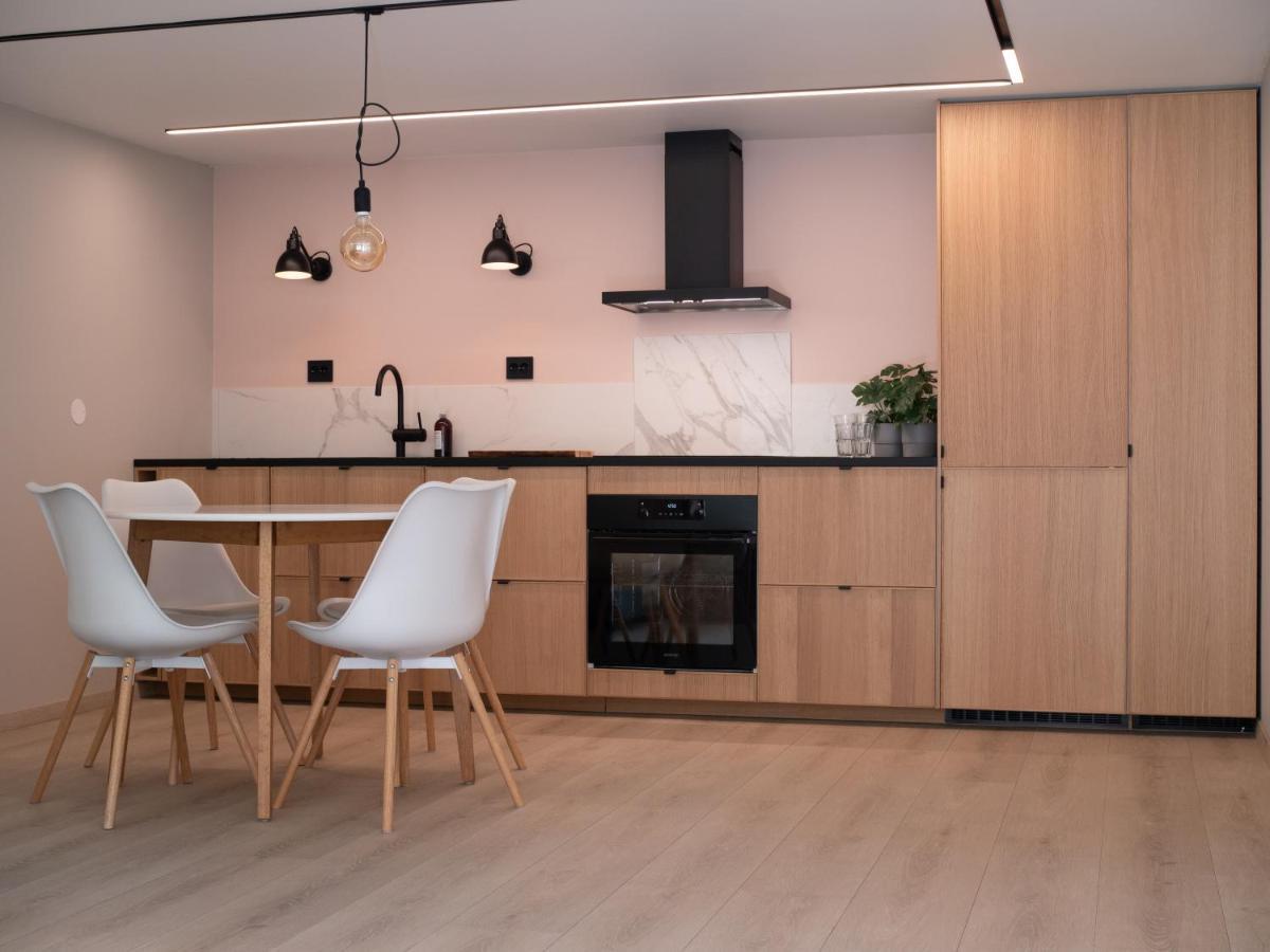 Tastefull And Modern Apartment With Parking Tromsø Eksteriør bilde