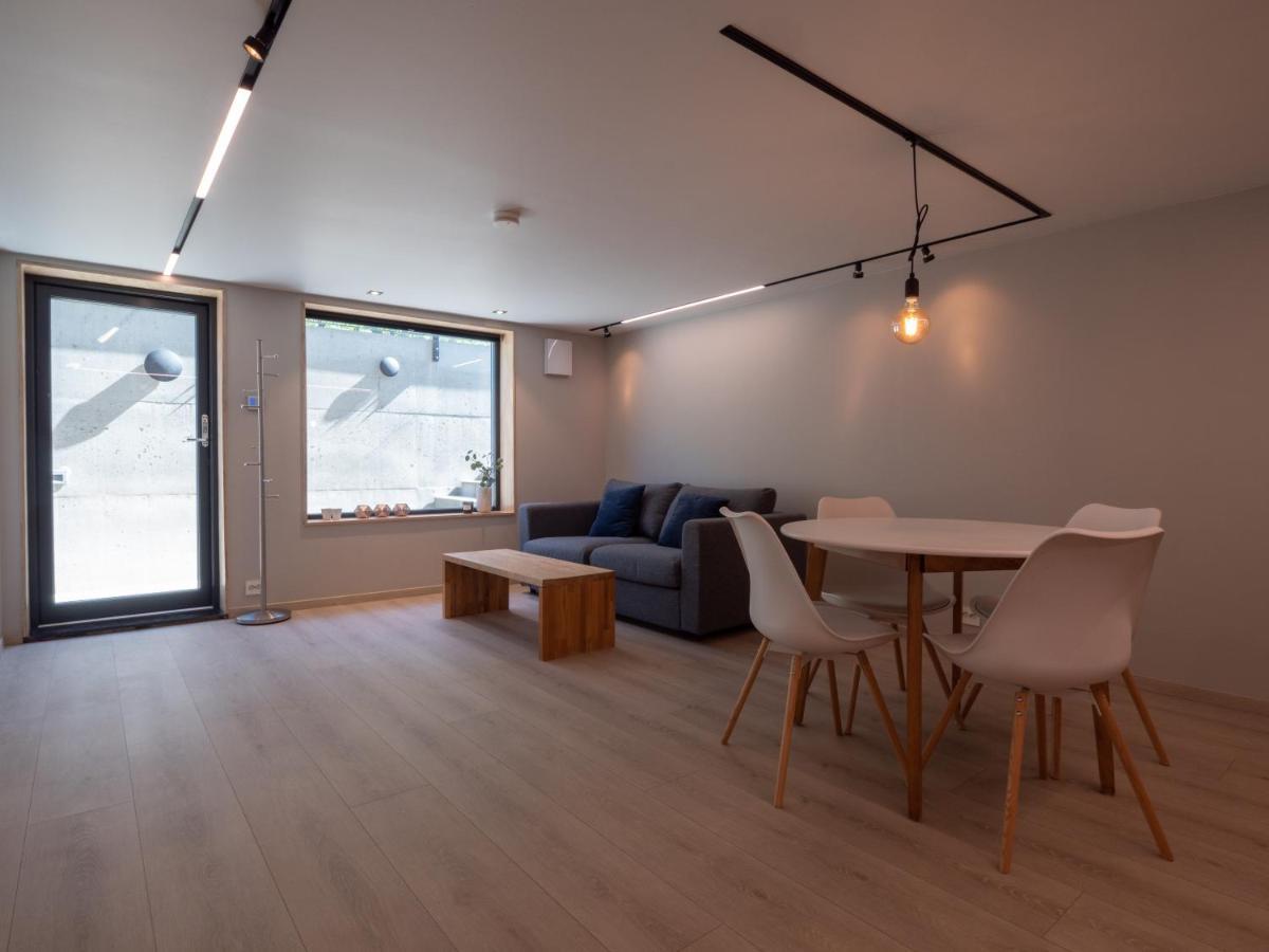 Tastefull And Modern Apartment With Parking Tromsø Eksteriør bilde